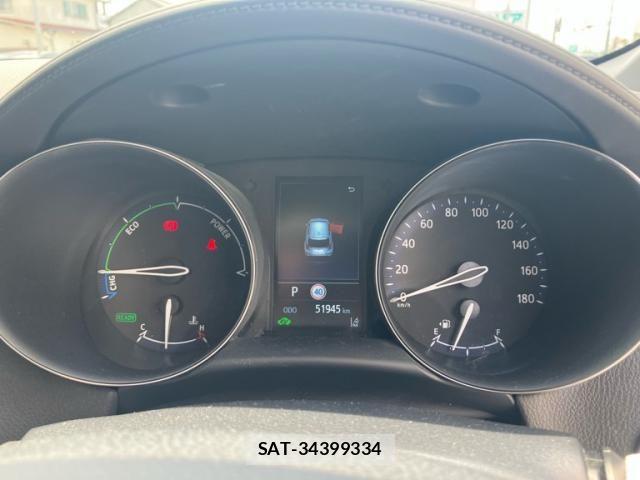 Toyota C-HR 2022-02 8313643-10