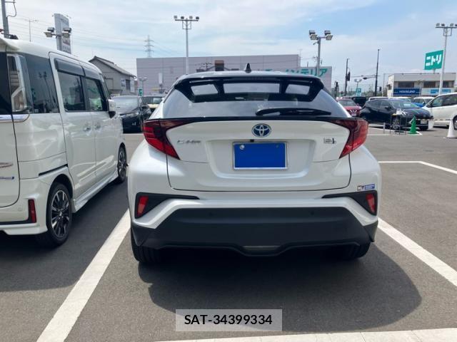 Toyota C-HR 2022-02 8313643-3