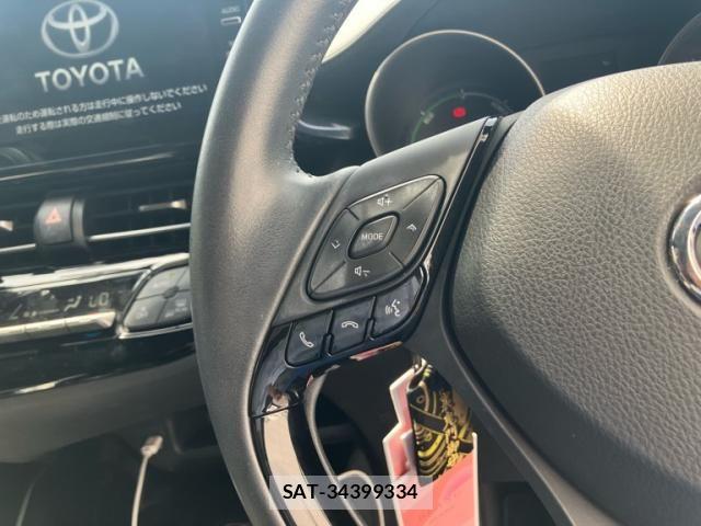 Toyota C-HR 2022-02 8313643-7