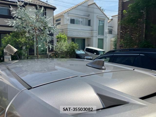 Toyota C-HR 2017-02 8313651-8
