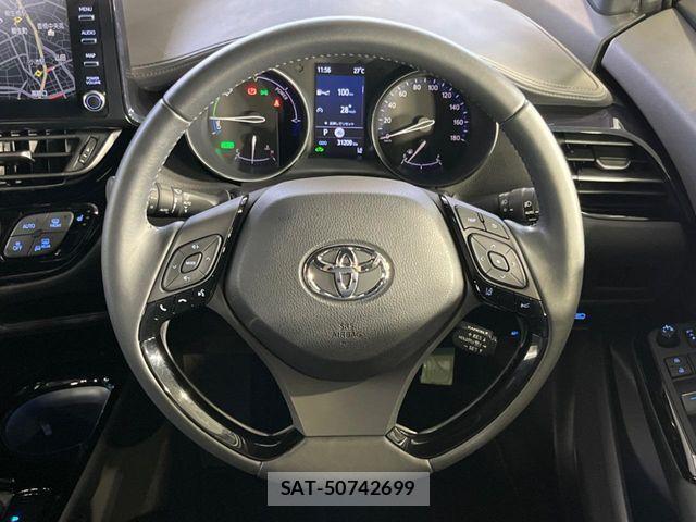 Toyota C-HR 2022-03 8313641-11