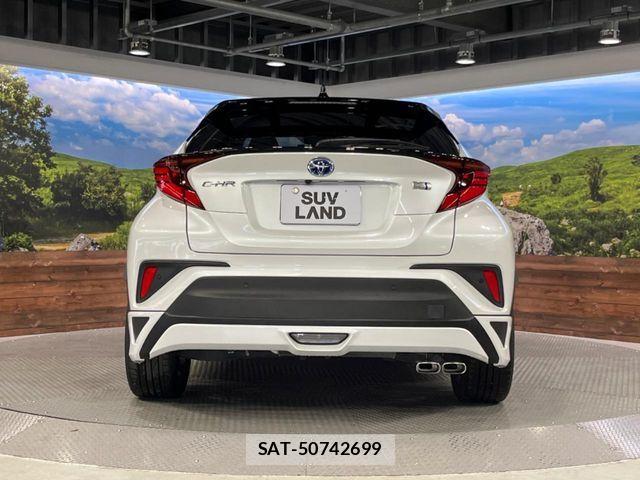 Toyota C-HR 2022-03 8313641-15