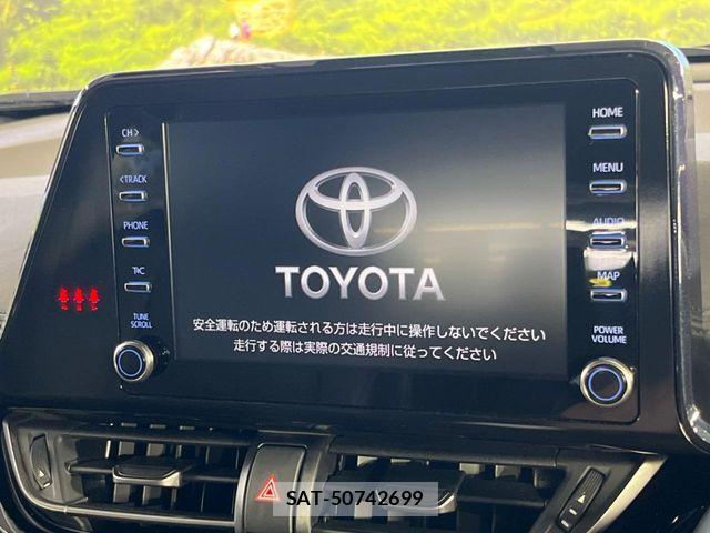 Toyota C-HR 2022-03 8313641-4