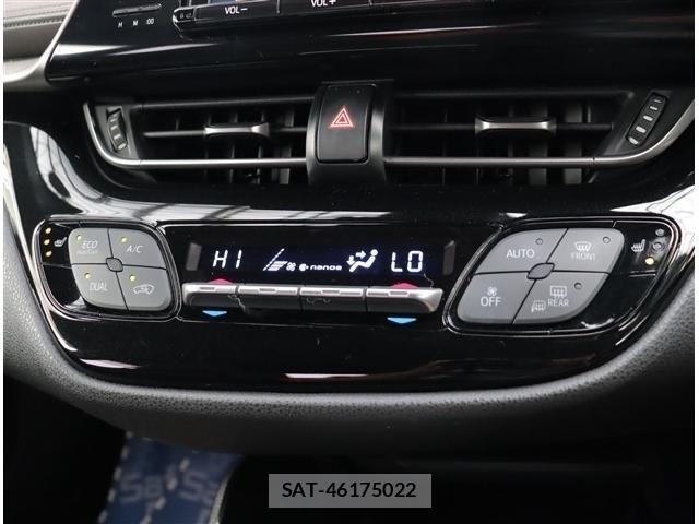 Toyota C-HR 2017-08 8313648-19