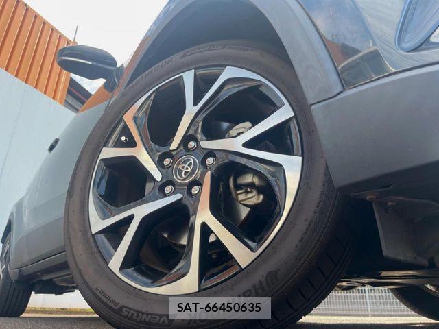 Toyota C-HR 2018-09 8313654-12