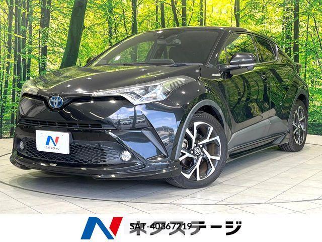 Toyota C-HR 2017-06 8313653-0