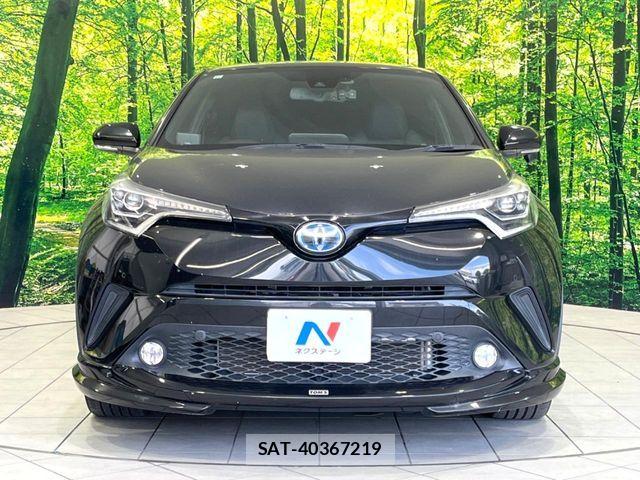 Toyota C-HR 2017-06 8313653-13