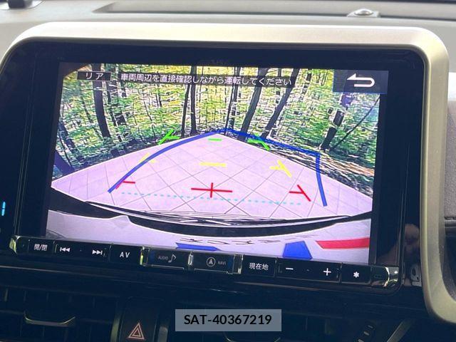 Toyota C-HR 2017-06 8313653-4