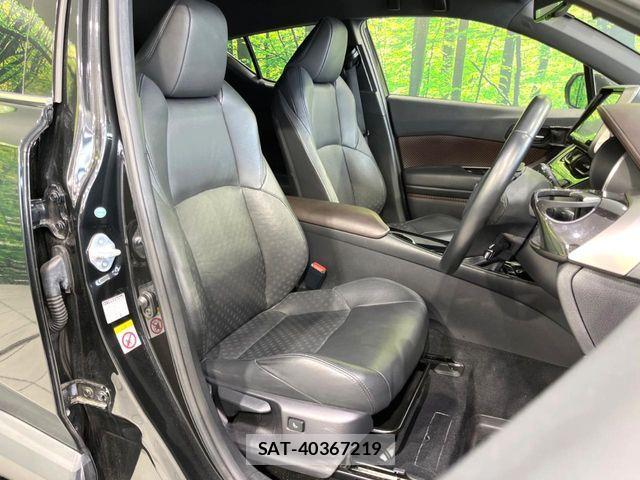 Toyota C-HR 2017-06 8313653-7