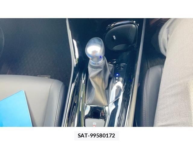 Toyota C-HR 2022-07 8313644-18