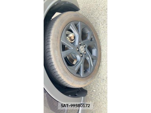 Toyota C-HR 2022-07 8313644-4