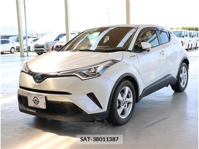 Toyota C-HR 2018-07 8335210-0