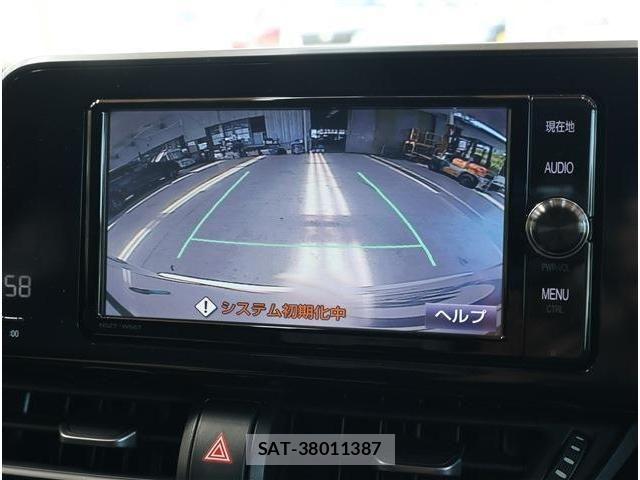 Toyota C-HR 2018-07 8335210-3