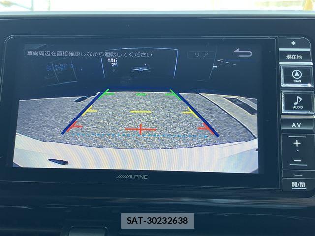 Toyota C-HR 2017-09 8335212-21