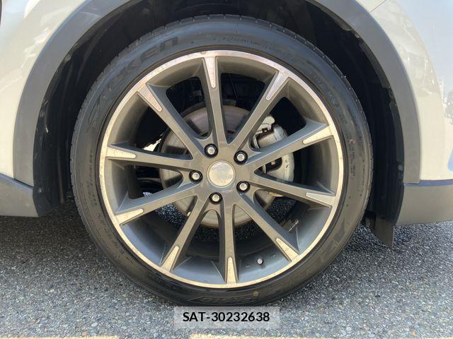 Toyota C-HR 2017-09 8335212-27