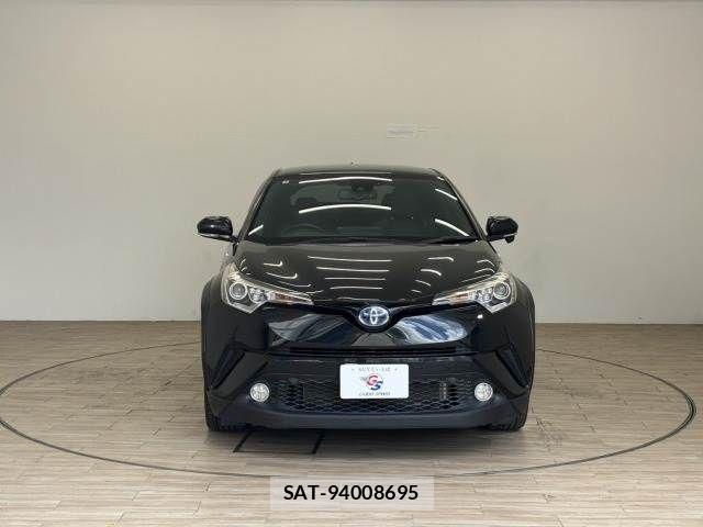 Toyota C-HR 2017-05 8335214-14