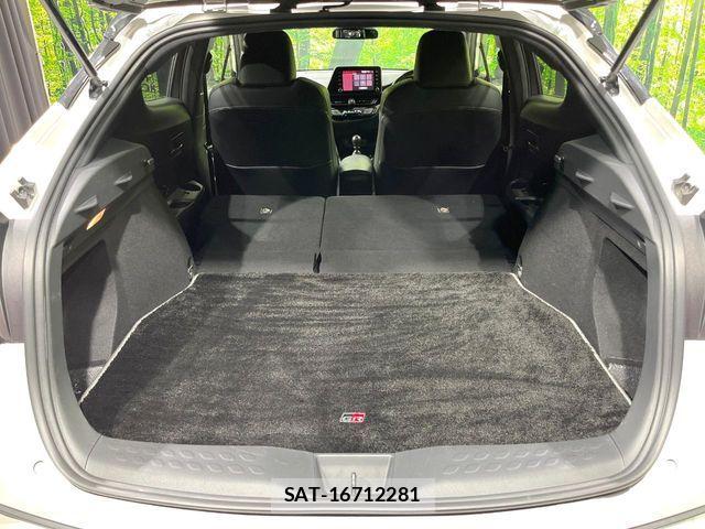 Toyota C-HR 2020-01 8335204-9