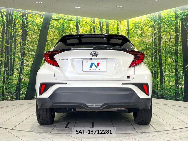 Toyota C-HR 2020-01 8335204-14