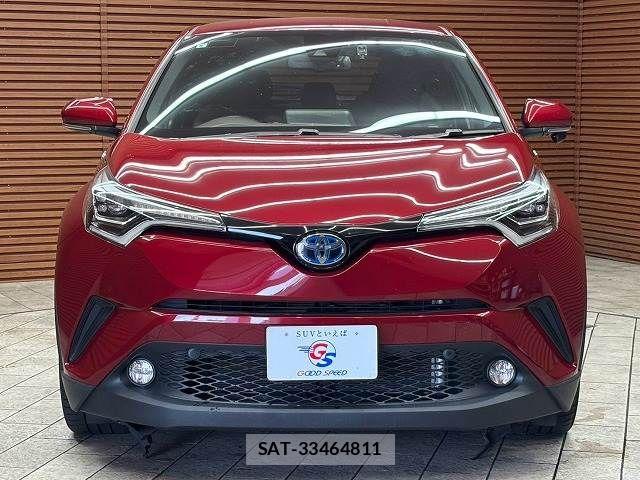 Toyota C-HR 2017-07 8335215-14