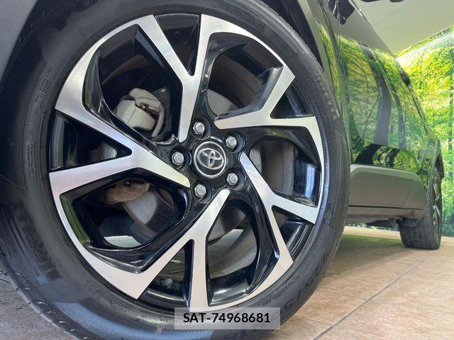 Toyota C-HR 2019-11 8335209-12