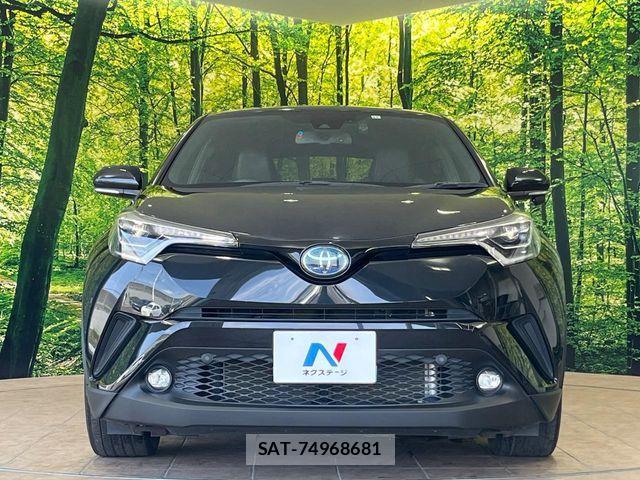 Toyota C-HR 2019-11 8335209-13