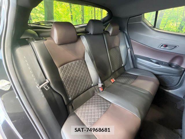 Toyota C-HR 2019-11 8335209-8
