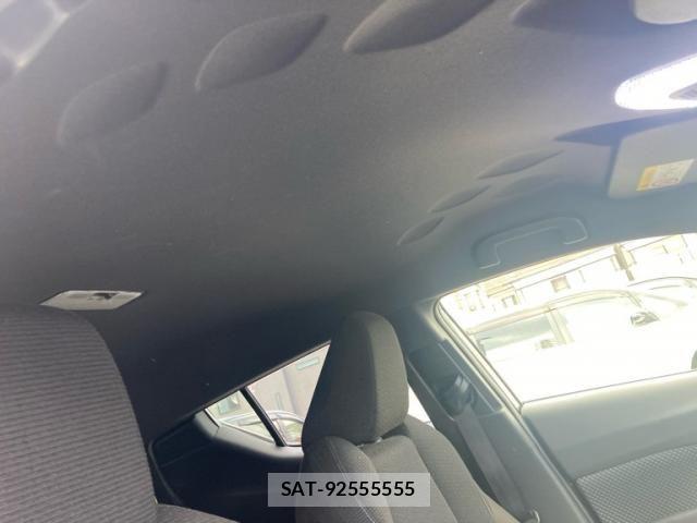 Toyota C-HR 2018-08 8335217-14