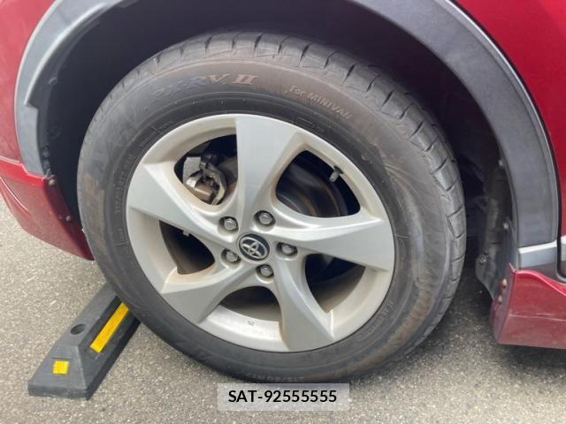 Toyota C-HR 2018-08 8335217-4