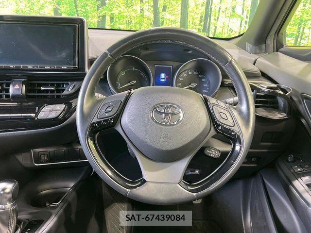 Toyota C-HR 2018-06 8335216-10
