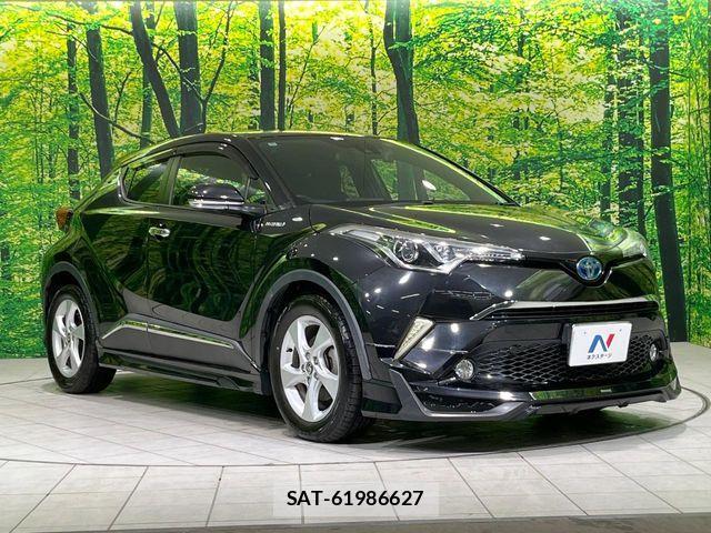 Toyota C-HR 2017-05 8335213-15