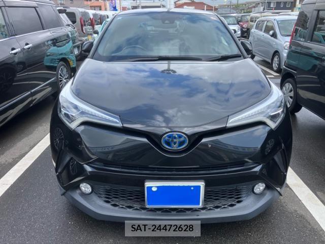 Toyota C-HR 2017-12 8354126-2