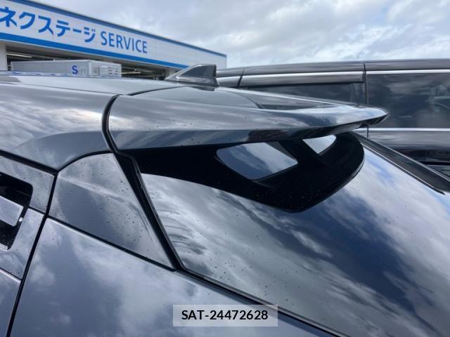 Toyota C-HR 2017-12 8354126-4
