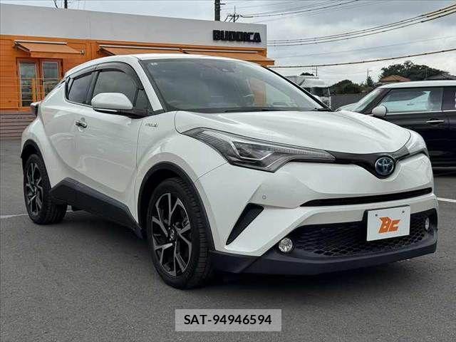 Toyota C-HR 2018-04 8354123-7