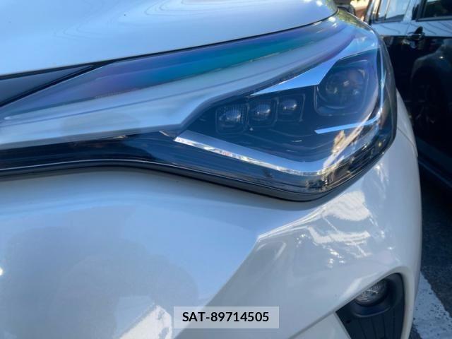 Toyota C-HR 2019-12 8354124-11