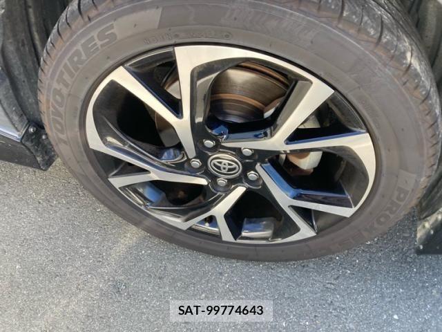 Toyota C-HR 2020-06 8354122-3