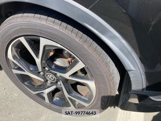 Toyota C-HR 2020-06 8354122-7