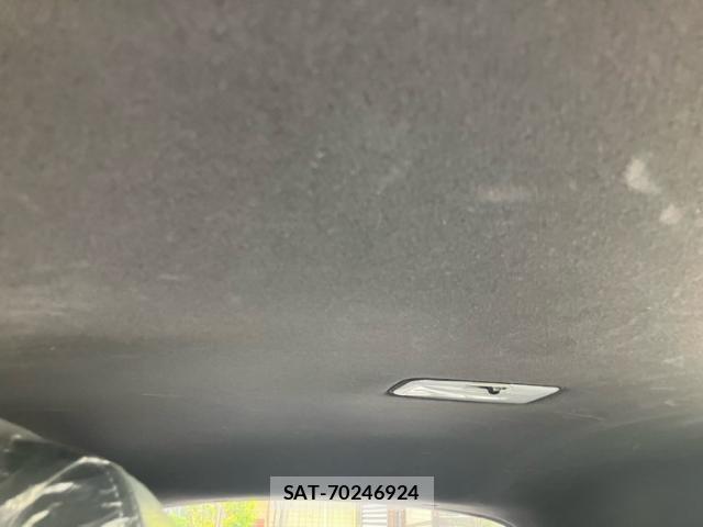 Toyota C-HR 2022-09 8365120-14