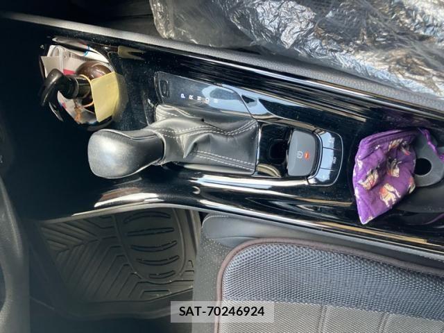 Toyota C-HR 2022-09 8365120-18