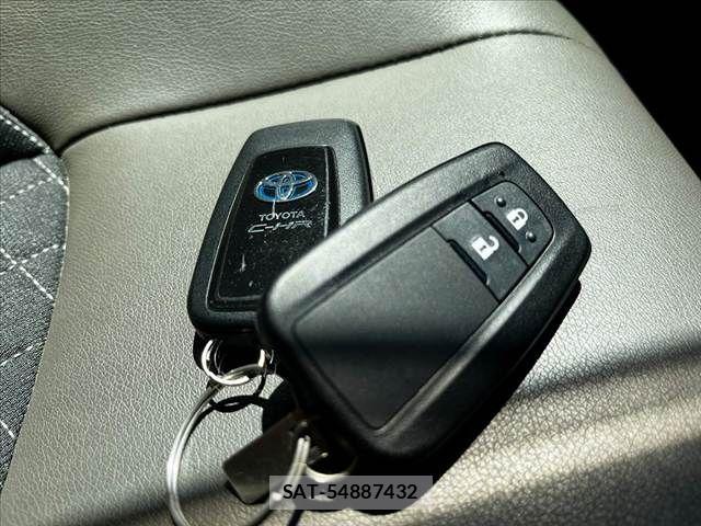 Toyota C-HR 2019-11 8365121-16