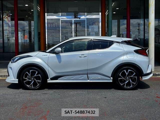 Toyota C-HR 2019-11 8365121-3