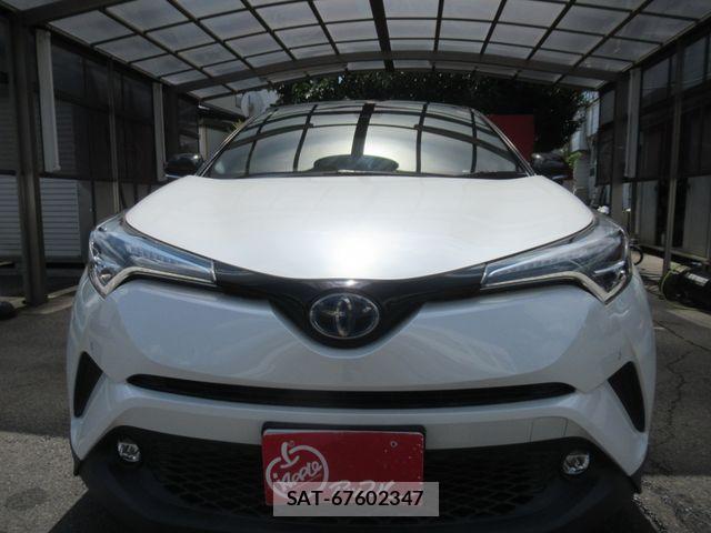 Toyota C-HR 2018-10 8365128-12