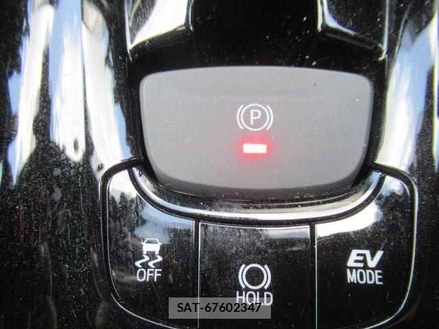 Toyota C-HR 2018-10 8365128-20