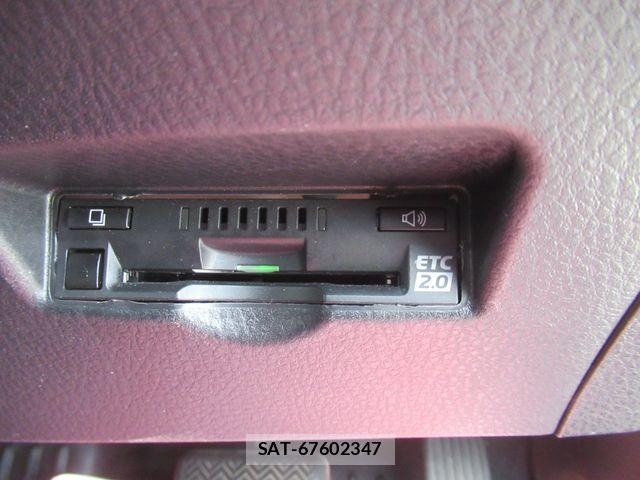 Toyota C-HR 2018-10 8365128-22