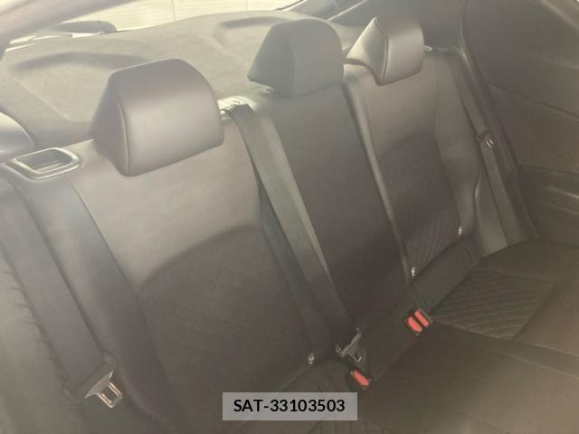Toyota C-HR 2018-07 8365127-10
