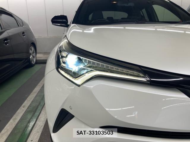 Toyota C-HR 2018-07 8365127-12