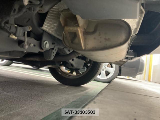 Toyota C-HR 2018-07 8365127-25