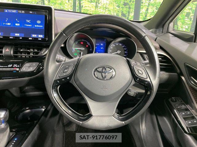 Toyota C-HR 2018-11 8365125-10
