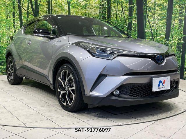 Toyota C-HR 2018-11 8365125-15