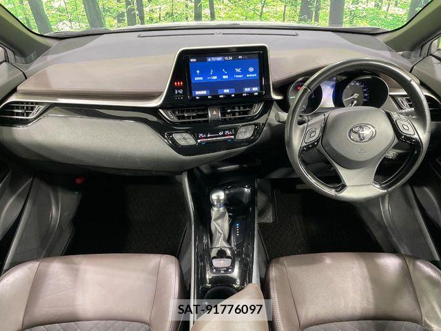 Toyota C-HR 2018-11 8365125-1