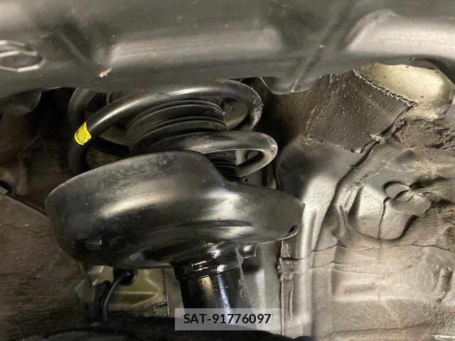 Toyota C-HR 2018-11 8365125-19